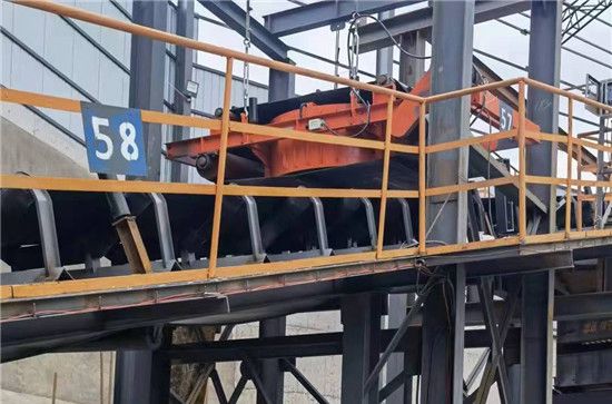 On-site Use of Super Strong Electromagnetic Iron Separators